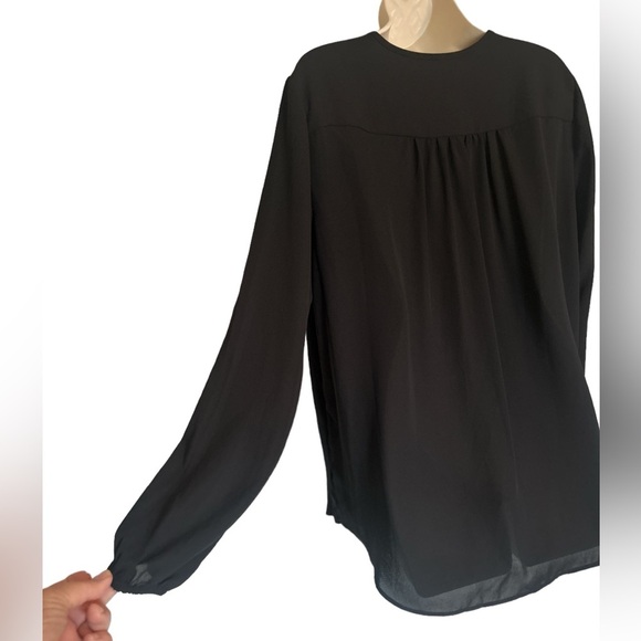 Joan Vass black sheer long sleeve top with tie at neck size L - Picture 2 of 7